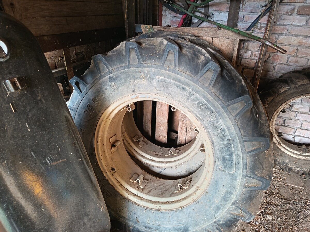 traktorová kola - 2
