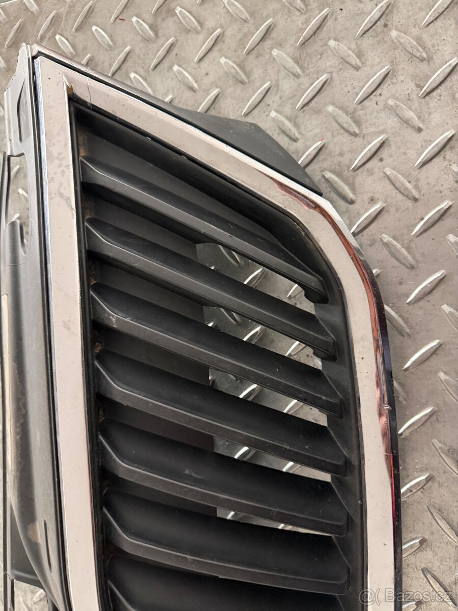 Škoda Rapid maska / mřížky - 2