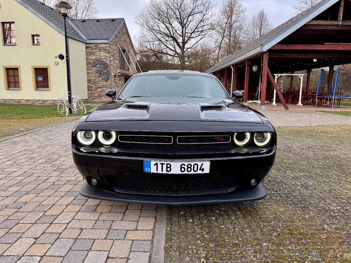 Dodge challenger 5.7 HEMI R/T - 2
