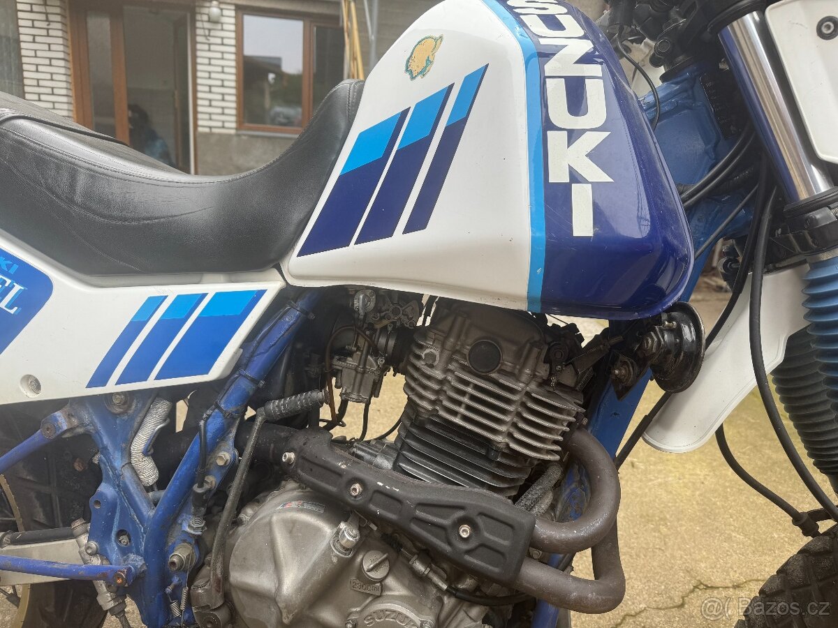 Suzuki DR600R 1987