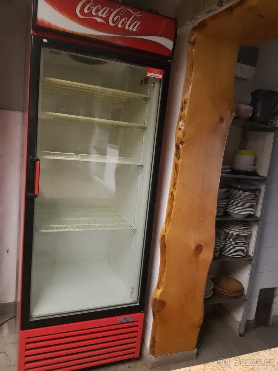 Lednice Coca Cola - 2