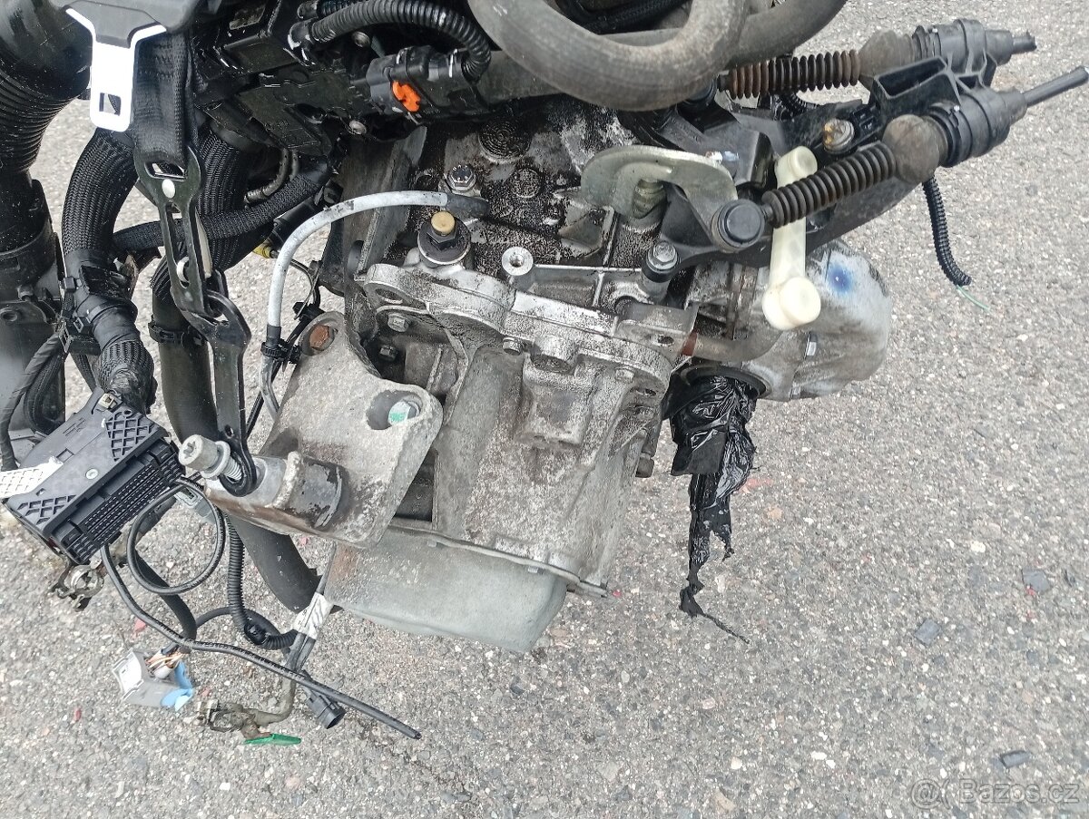 PEUGEOT EXPERT, CITROEN JUMPY MOTOR 1,6HDI RV 2017 BH02 - 2