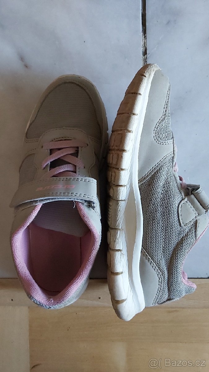 Tenisky vel. 35 zn. Arcore - 2