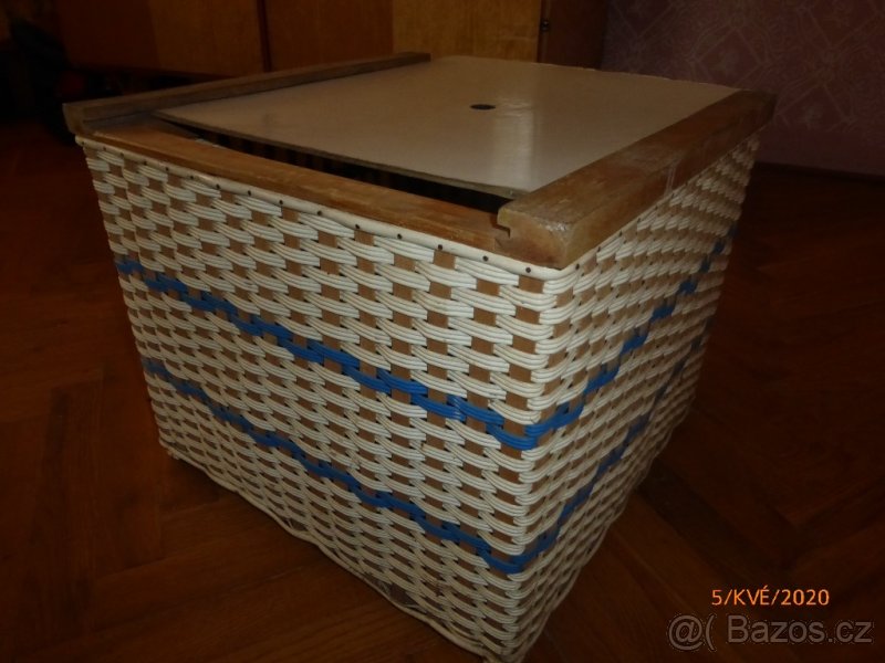 BUŽÍRKOVÝ KOŠ, RETRO lyže, RÁDIO , RETRO skříň - 2