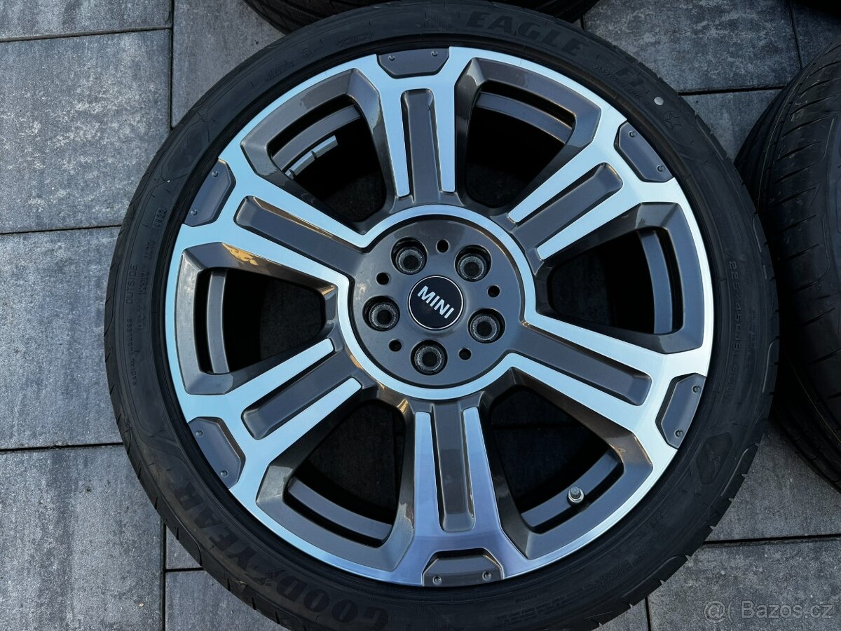 Originál alu kola Mini Countryman F60 zánovní R19 - 2