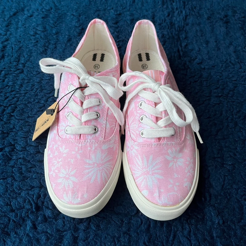 Úplně nové plátěné tenisky North Star vel. 38 s visačkou - 2