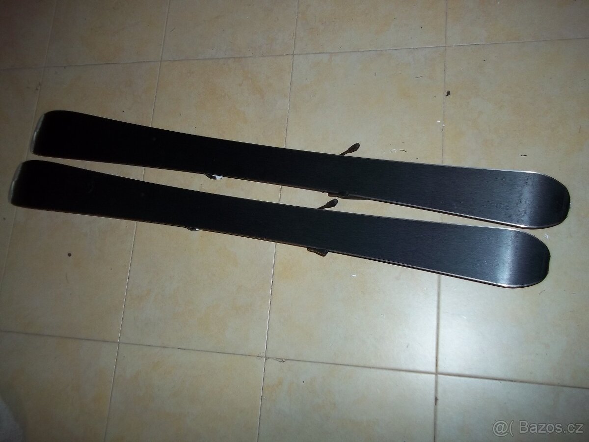 Juniorské carvingové lyže Rossignol 110 cm - 2