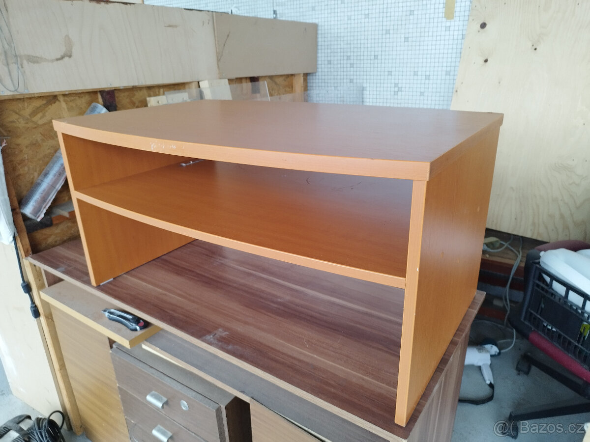 Konferenční stolek - 2