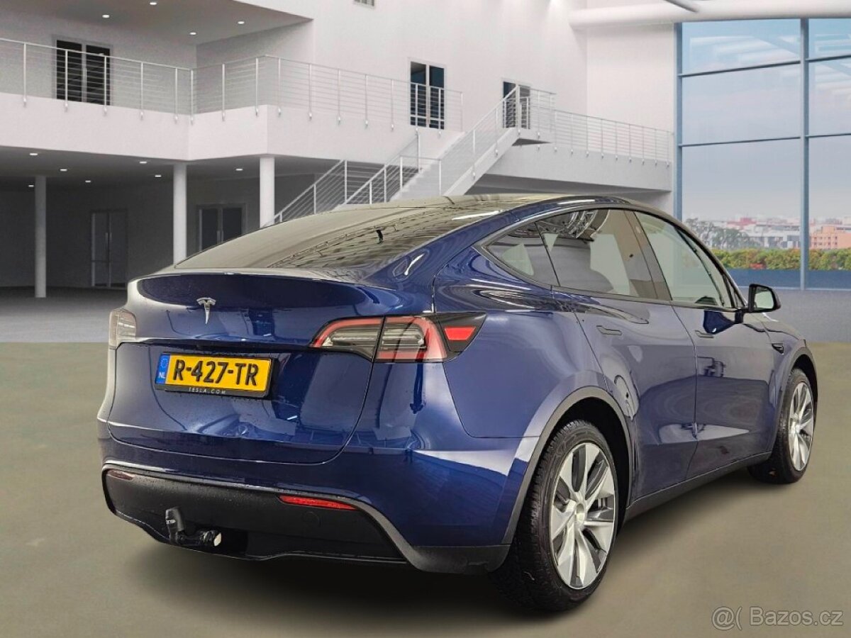 Tesla Model Y RWD (2022) – Deep Blue - 2