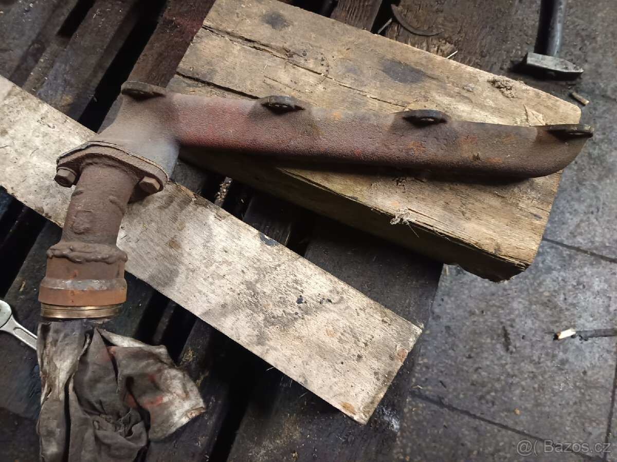 Prodám výfukové potrubí svody Zetor major - 2