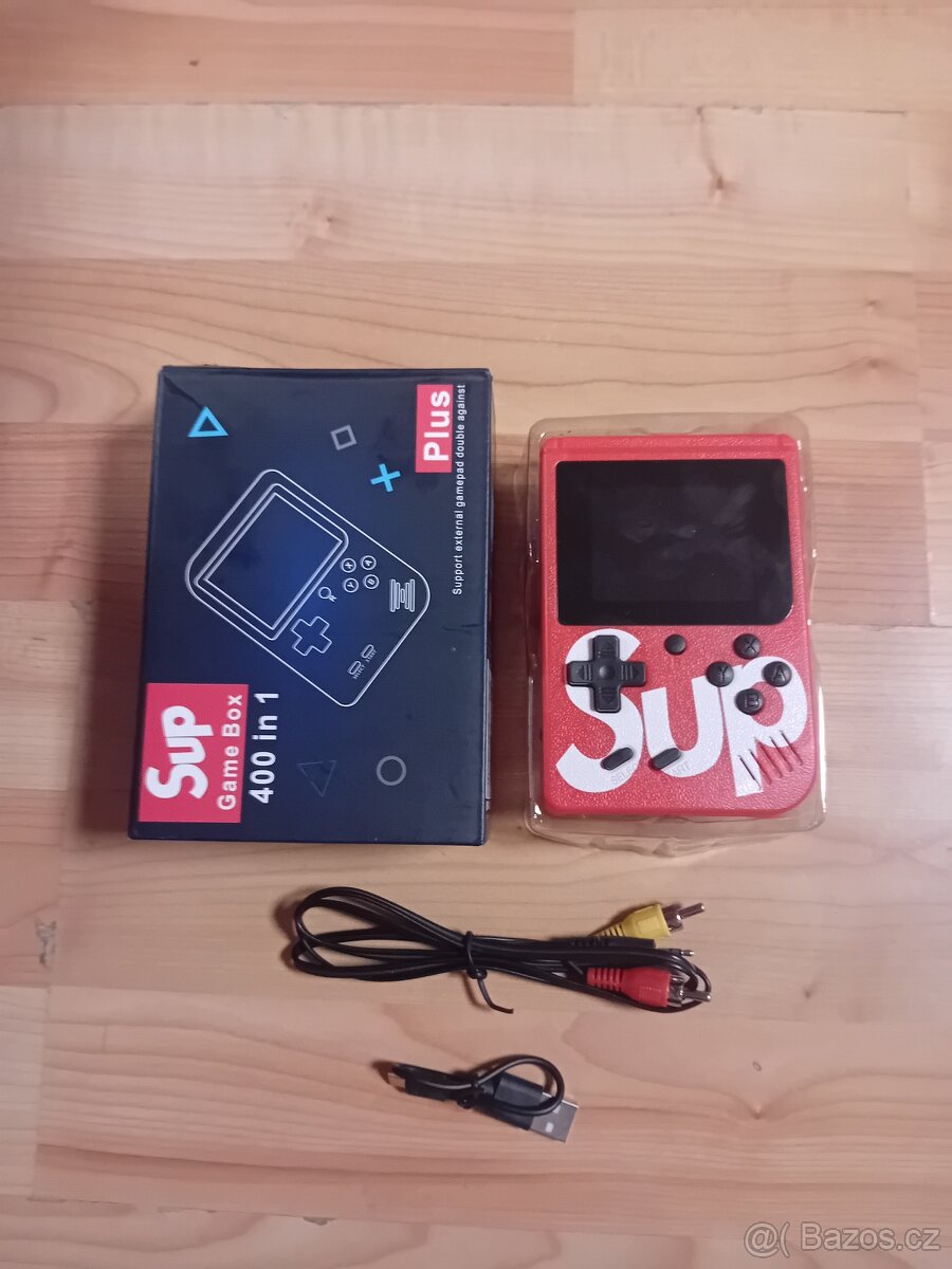 Herní konzole do ruky - 2