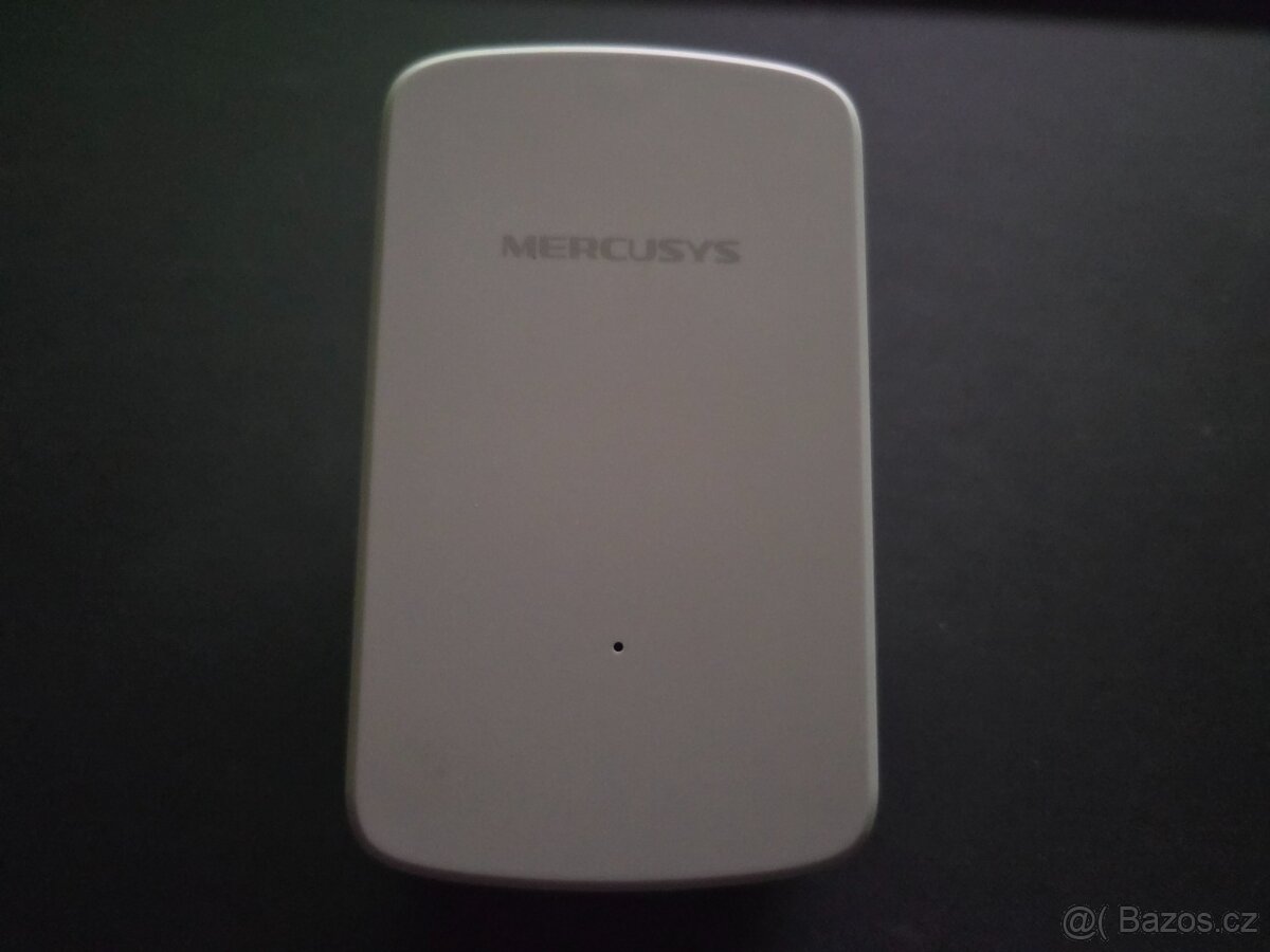 Mercusys ME10 WiFi Extender - 2