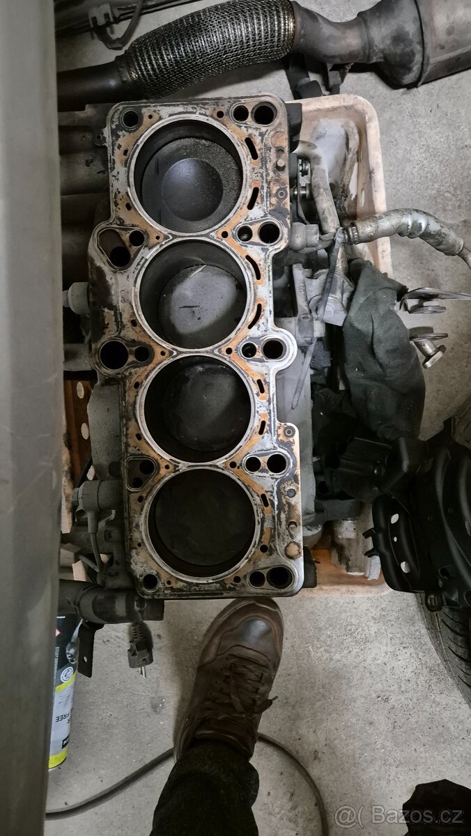 Blok motoru 2.0TFSI BWA - 2