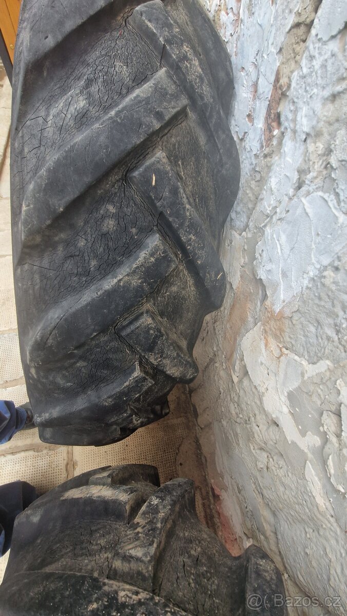 Kola na zetor 3011 - 2