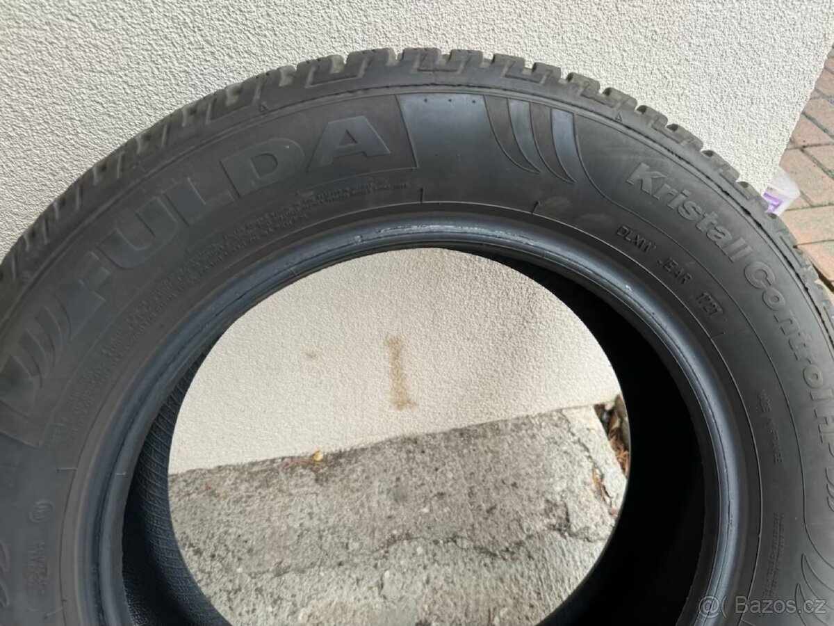 Prodám letní pneumatiky FULDA205/60 R16 - 2