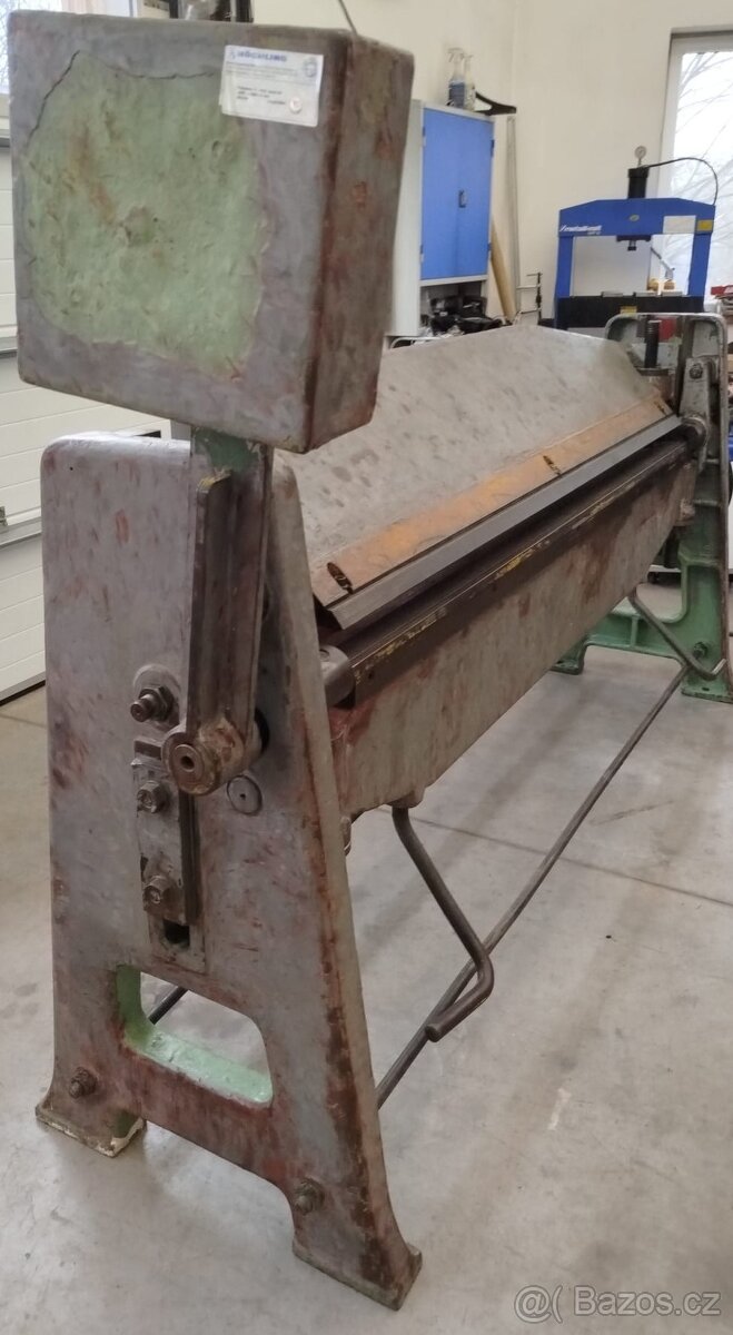 Ruční ohýbačka plechu - 2