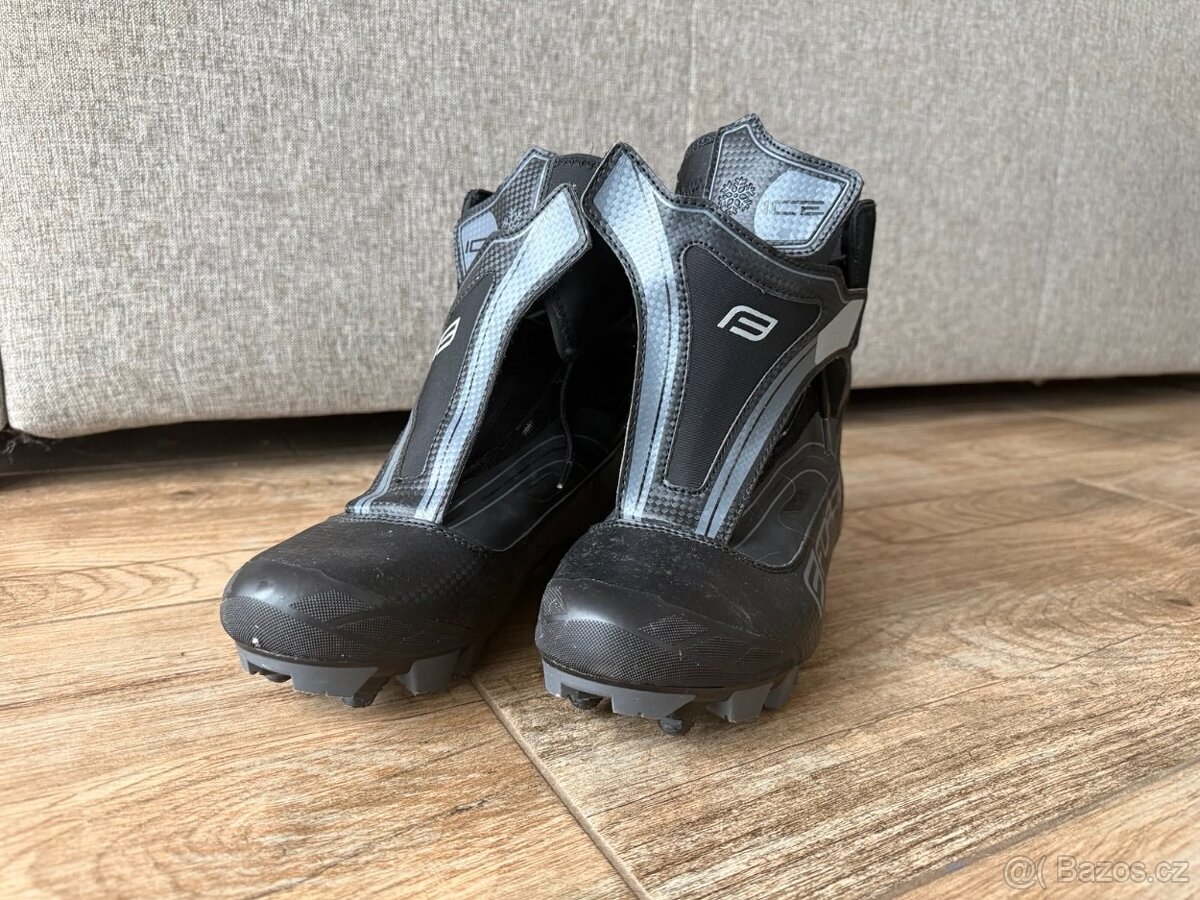 Zimní tretry na kolo - 2