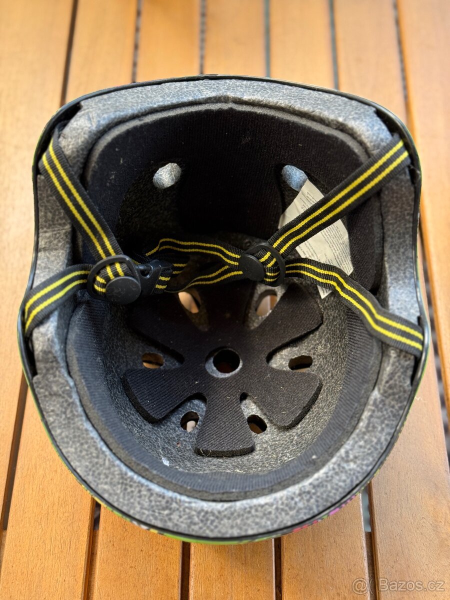 Dětská skate / street helma - 2