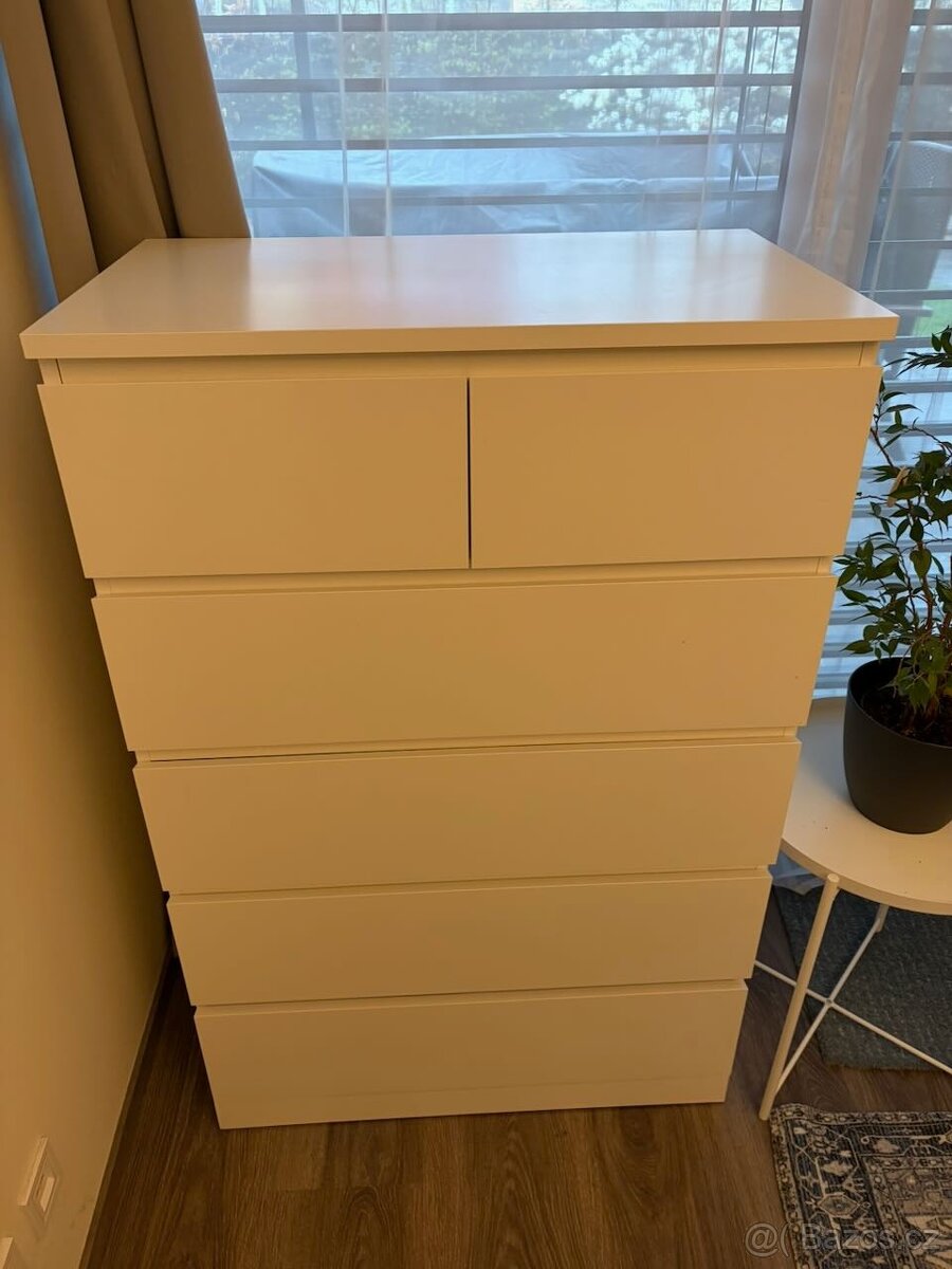 Komoda MALM - bílá - 2