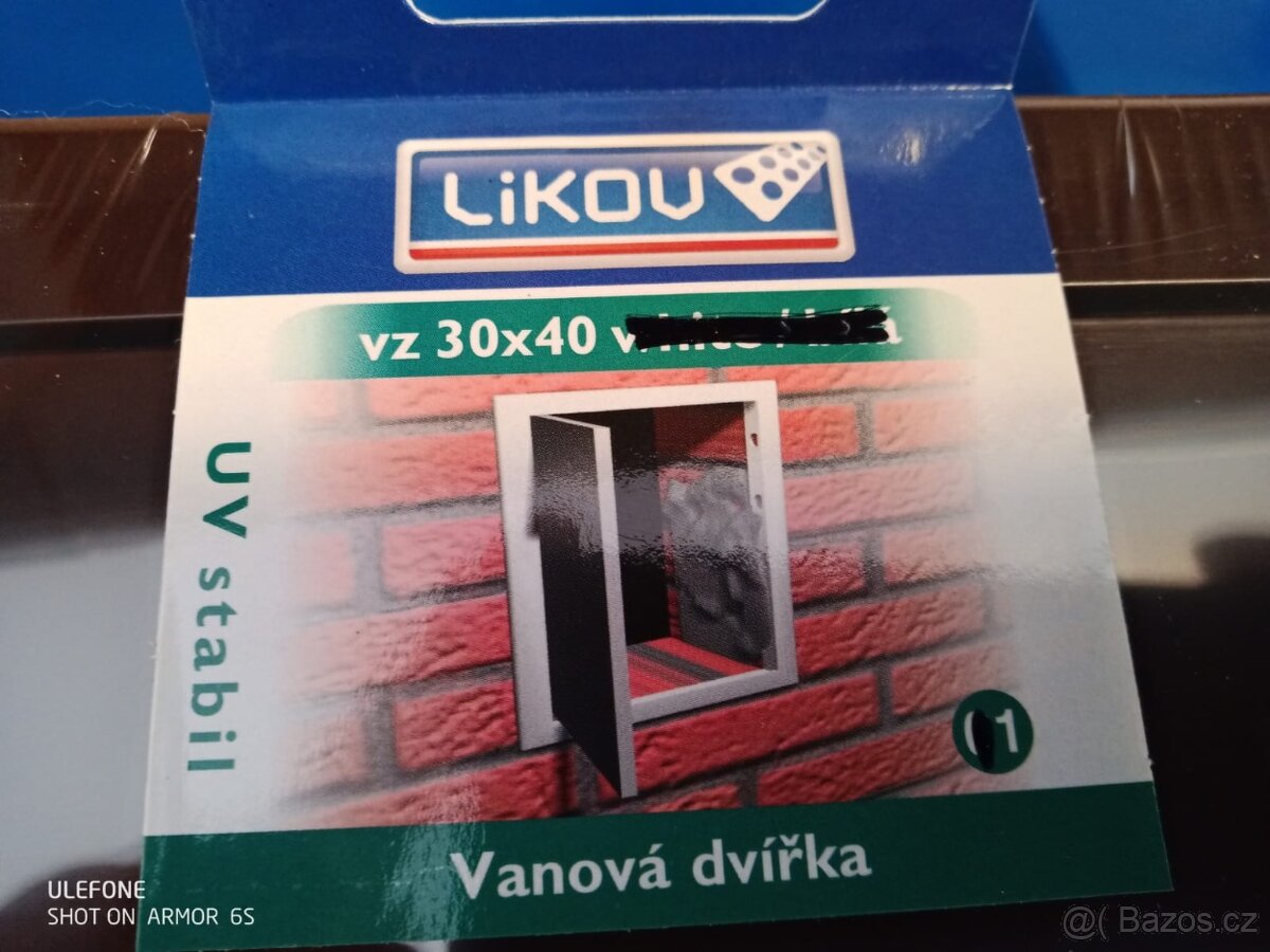 Revizní dvířka. Hnědá barva. Nová. - 2