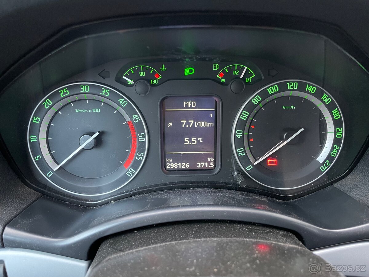 Budíky Octavia 2 RS - 2