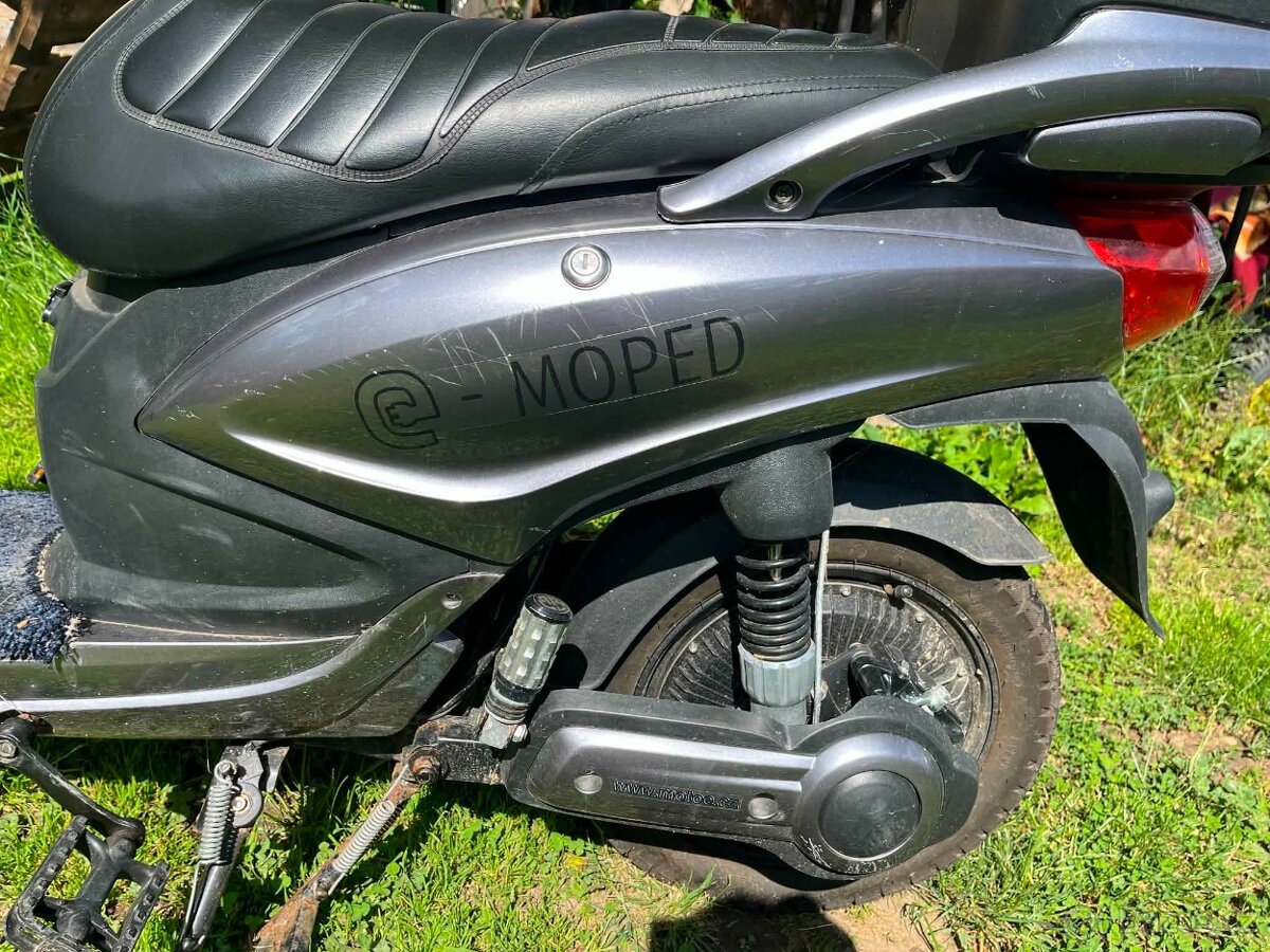 E moped - 2