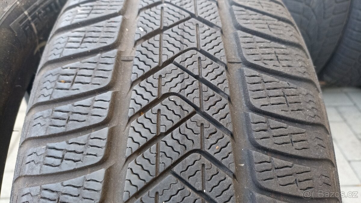 225 55 18 Pirelli sotozero 3 zimní sada 4 ks - 2