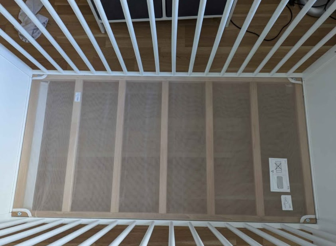 Dětská postýlka Ikea a matrací - 2