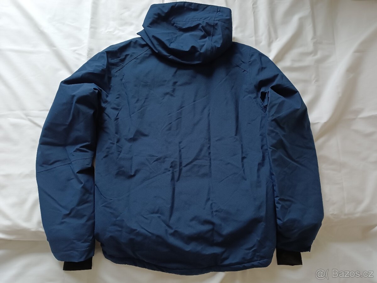 Prodám zimní bundu vel. S 44/46 tm. modrá - 2