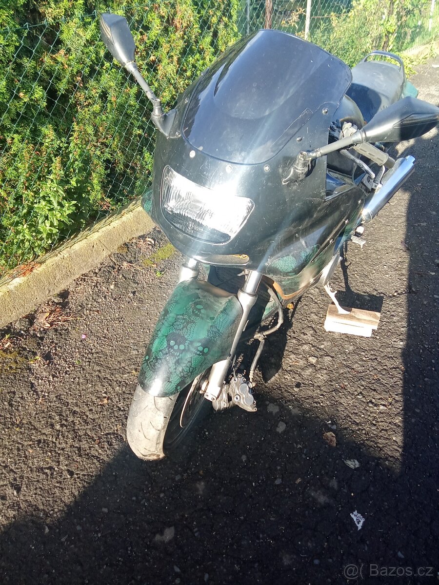 Kawasaki ZZR 600 - 2