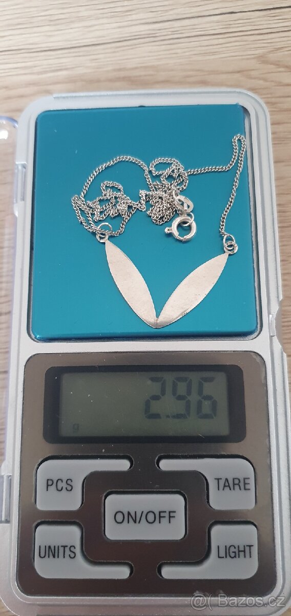 Stribrny retizek - 2