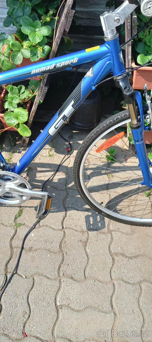 Trekové kolo dnes 1800kč - 2