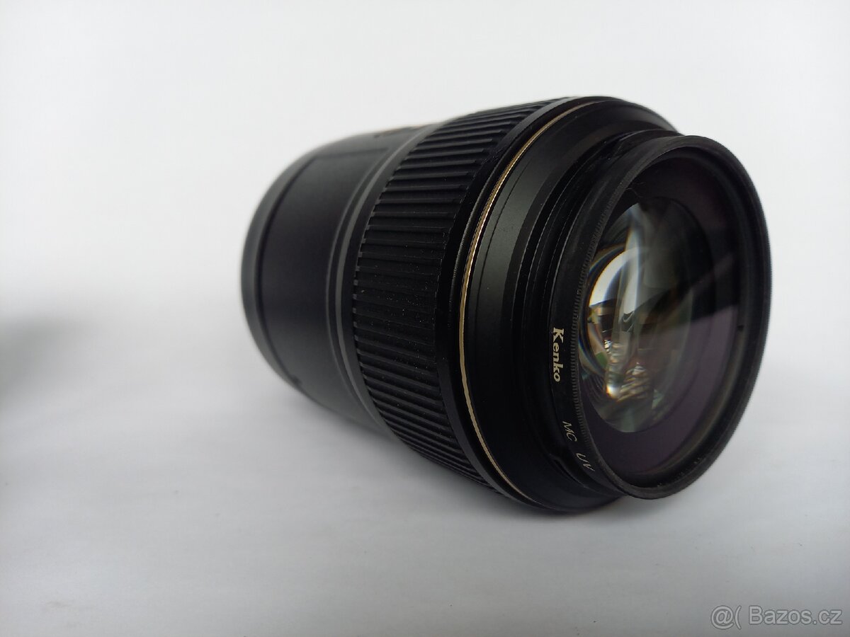 Nikon 105 mm f/2,8 G NIKKOR AF-S Micro IF-ED VR - 2