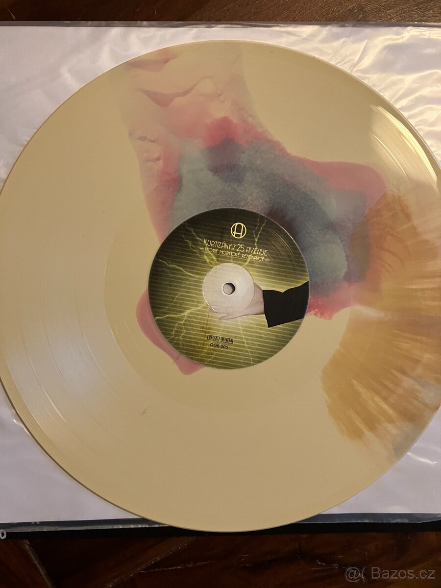 LP Kurtizány z 25. Avenue-Teorie morfické rezonance-14/40 - 2