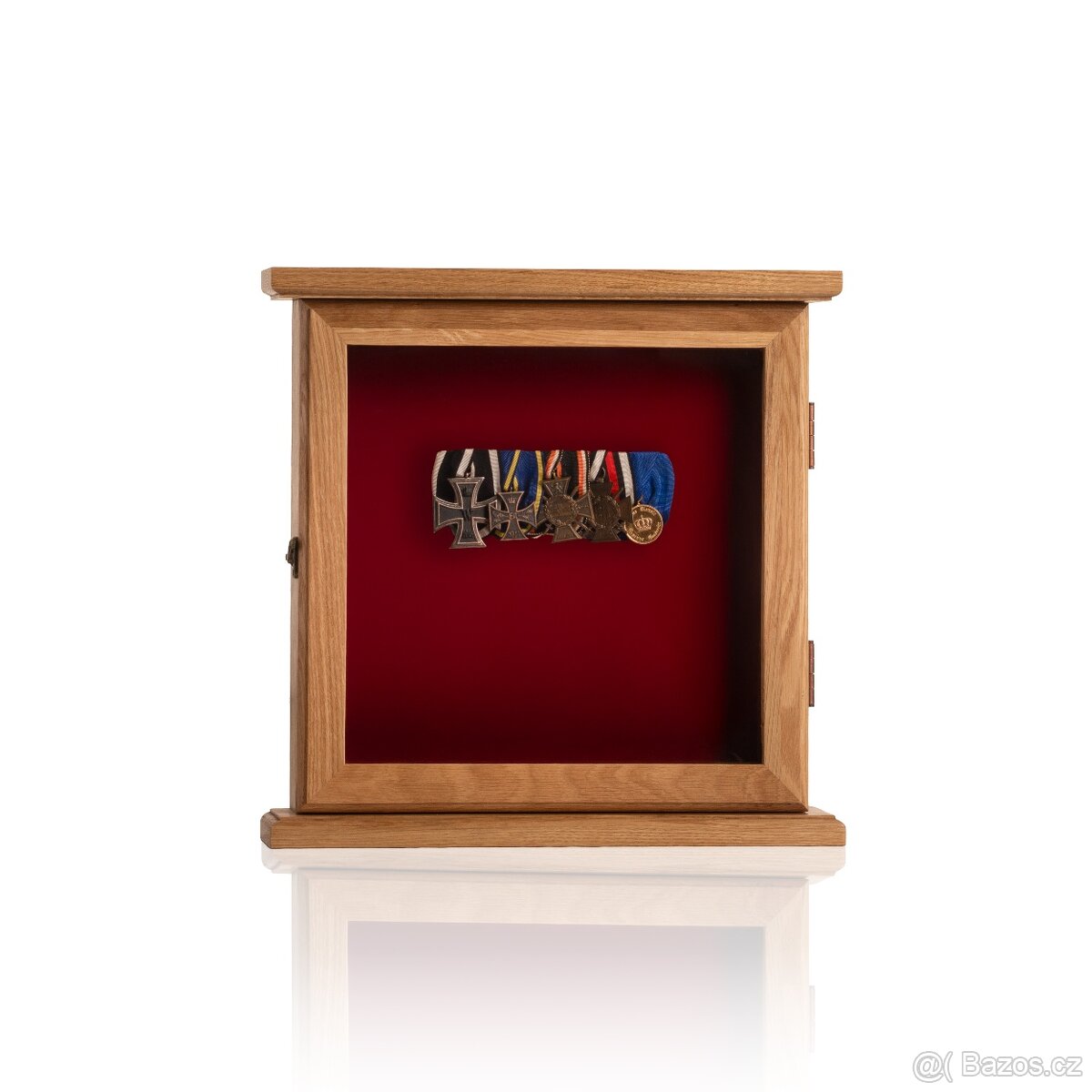 Masivní dubová vitrína malá - 2