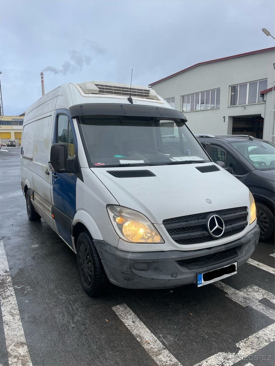 Mercedes benz sprinter - 2