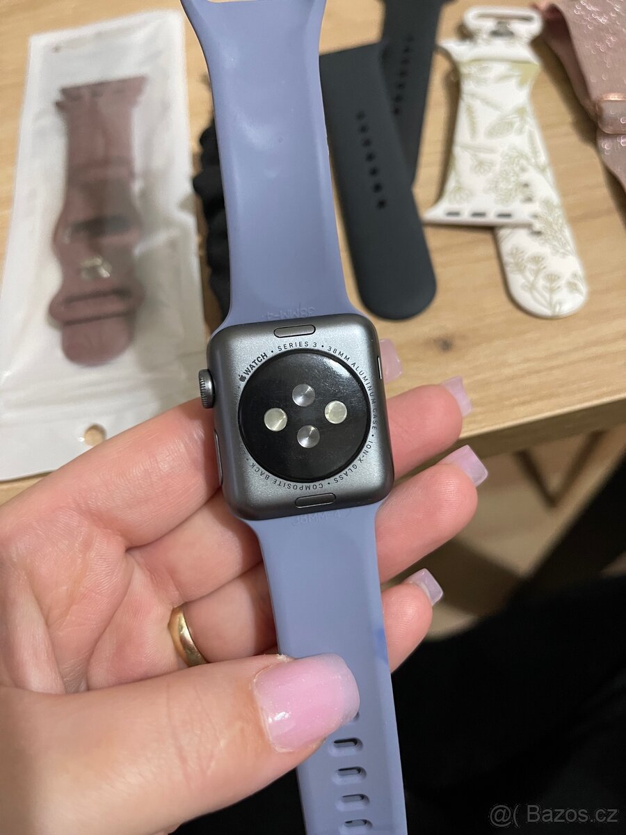 Apple Watch 3 38mm - 2
