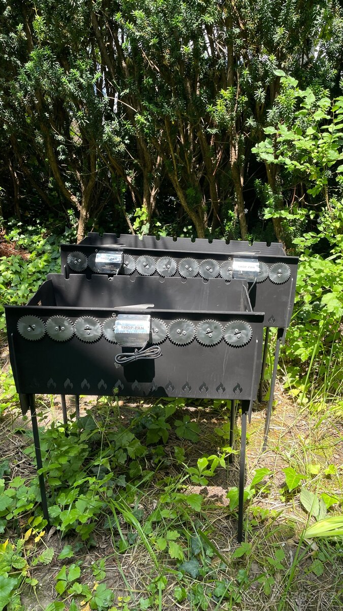 Gril s automatickým otočným systémem na 8/10 špízů - 2