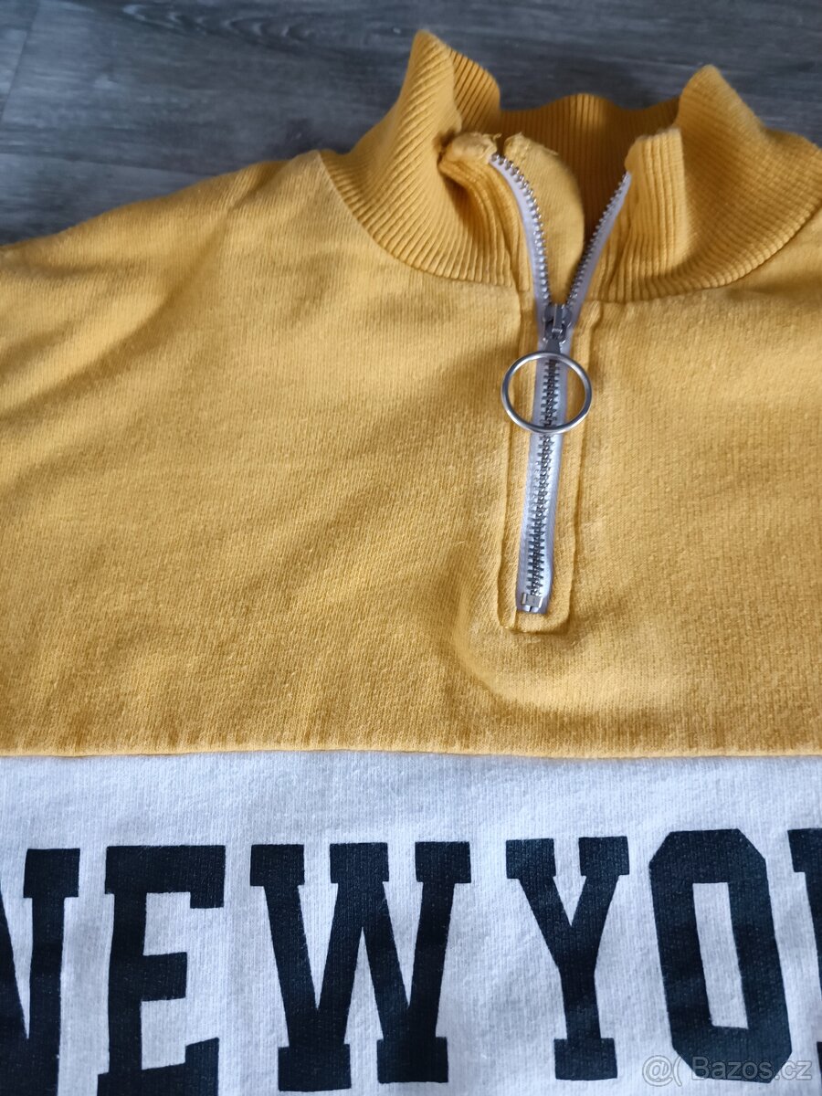 Dívčí mikina vel. 134 - 2