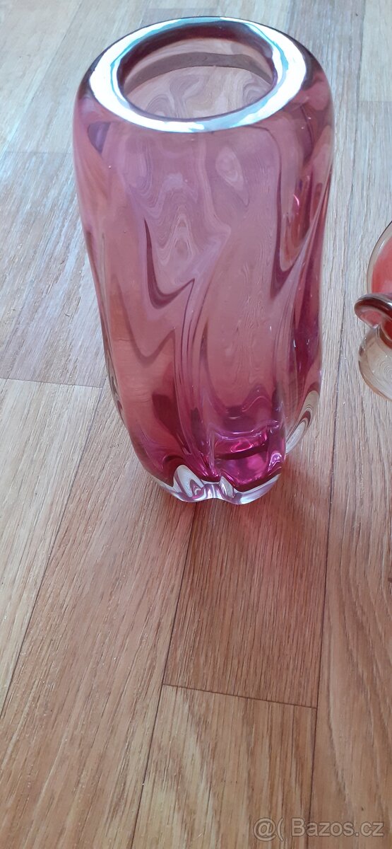 PRODÁM ŠKRDLOVICKÉ a HUTNÍ SKLO Z CHŘIBSKÉ SKLÁRNY - 2