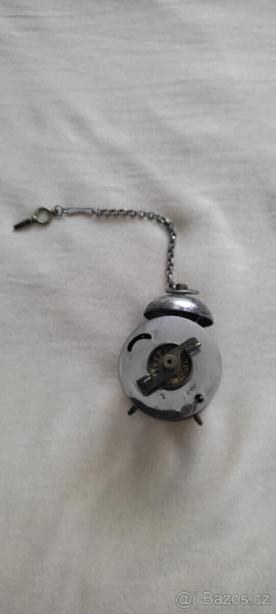 Budík Junghans - cestovní - 2