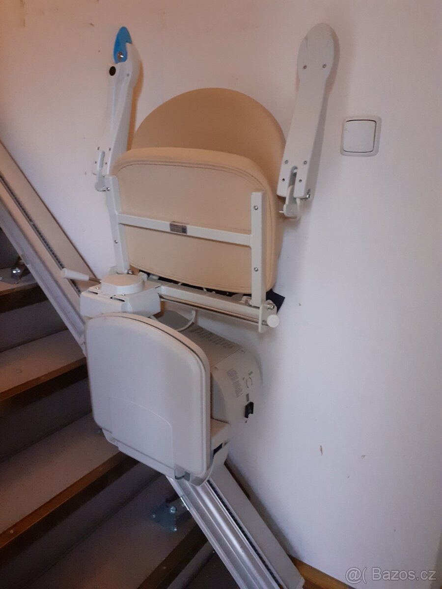 Schodišťová sedačka, výtah - 2