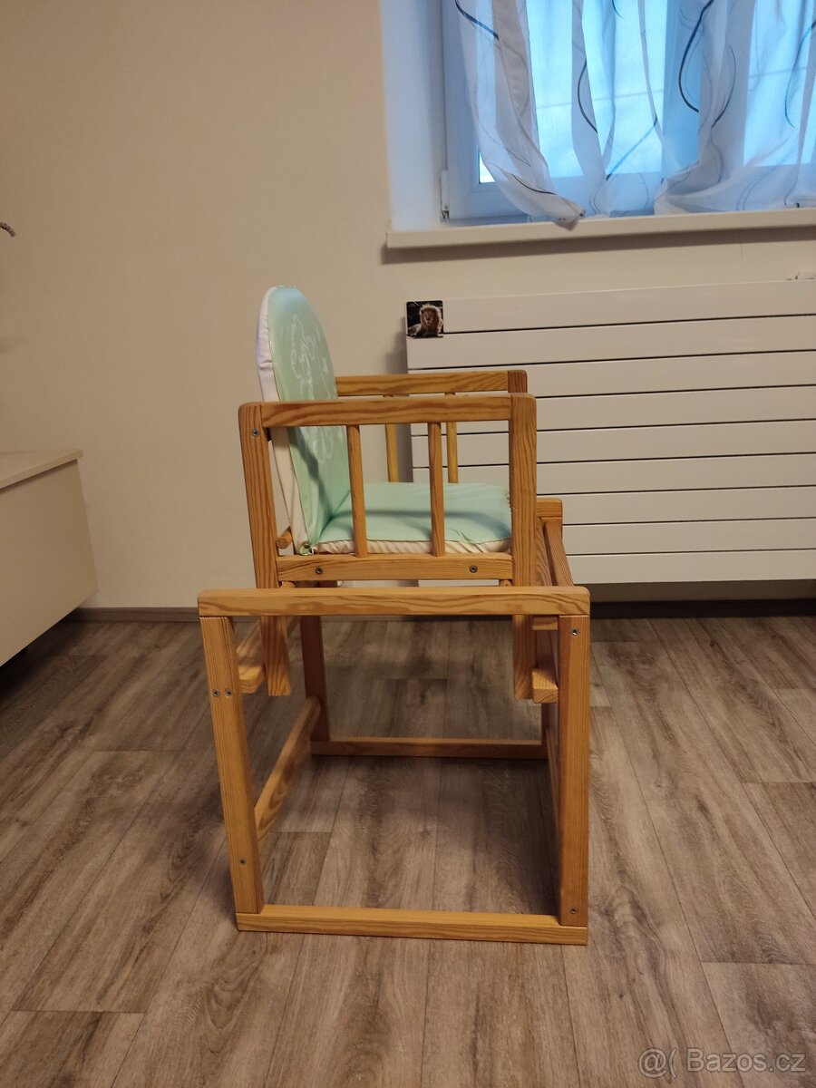 Dětský jídelní stůl - 2