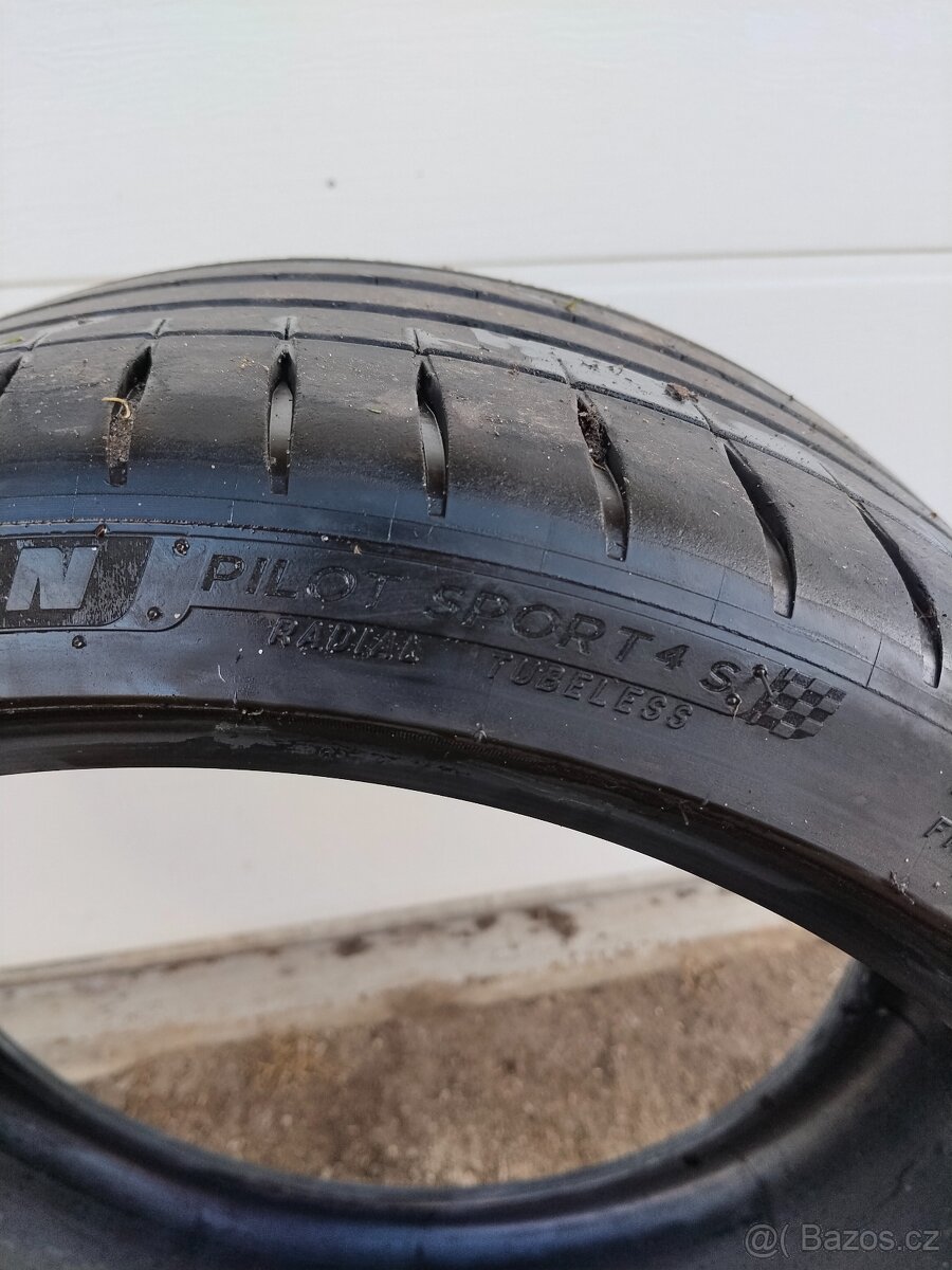 Michelin pilot sport 4s 235/35/r19 - 2