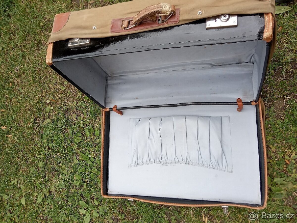 Retro starý kufr - 2
