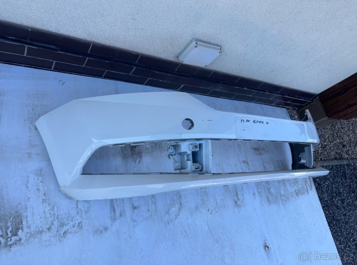 Přední nárazník Škoda Fabia 3 facelift bílá. - 2