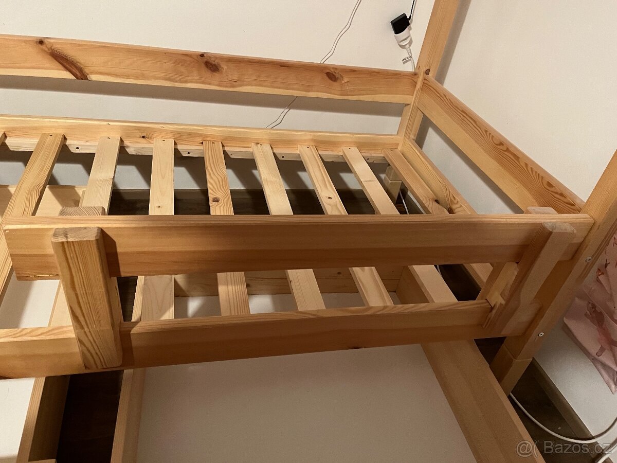 Domečková postel - 2