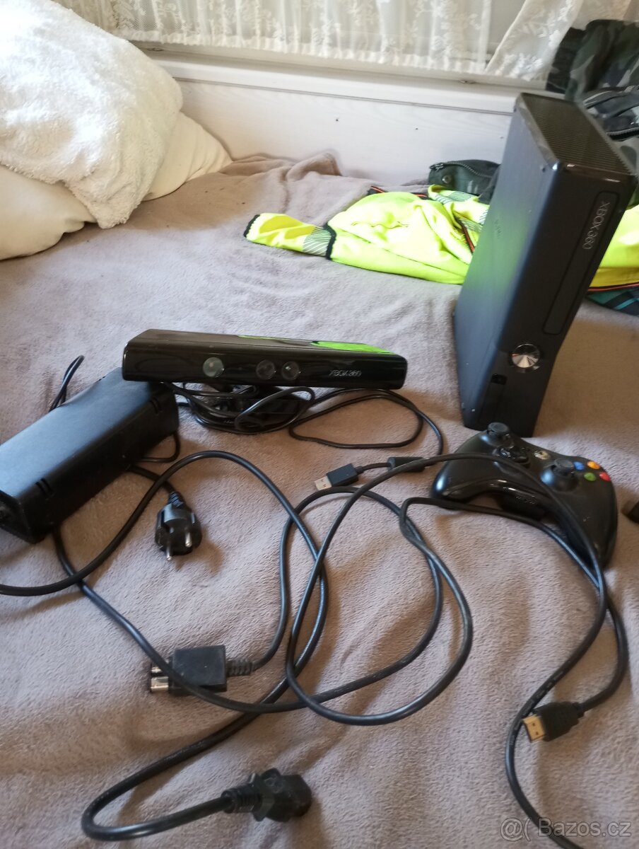 Xbox 360 Kinect - 2