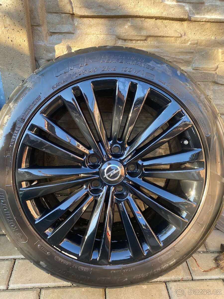 OPEL INSIGNIA A - Disky i s pneu - 2