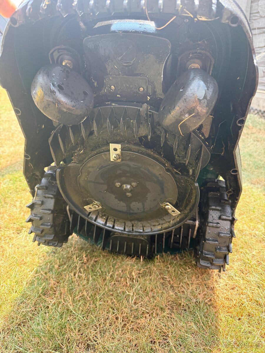 Robotická sekačka Smart PMRDA 20-Li B2 4 Ah - 2